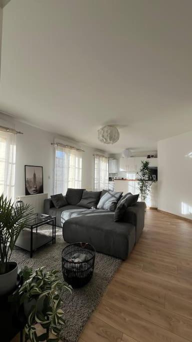 Le Nid Champenois Apartment Reims Ngoại thất bức ảnh